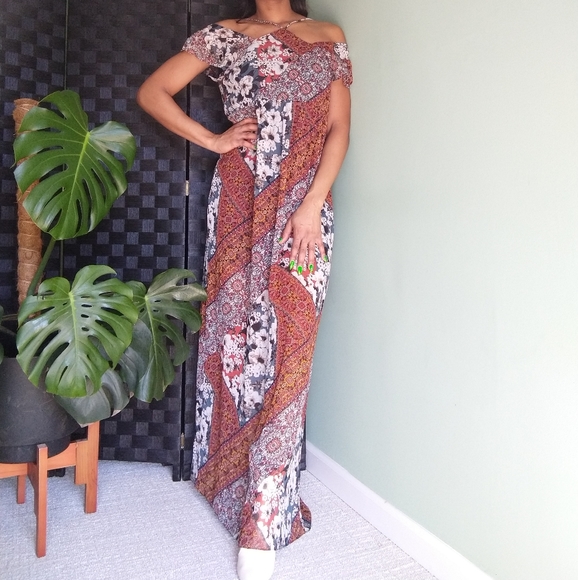 BCBGeneration Dresses & Skirts - BCBG generation patchwork print maxi dress